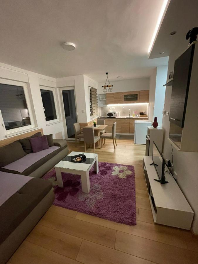 Apartman Mik 노비사드 외부 사진